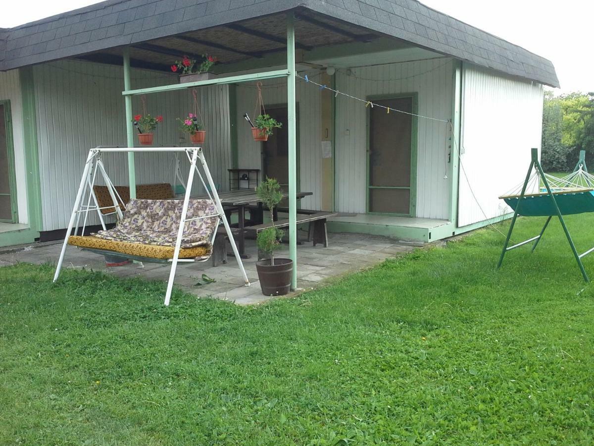 Utulny Privat Apartman Veľký Meder Kültér fotó